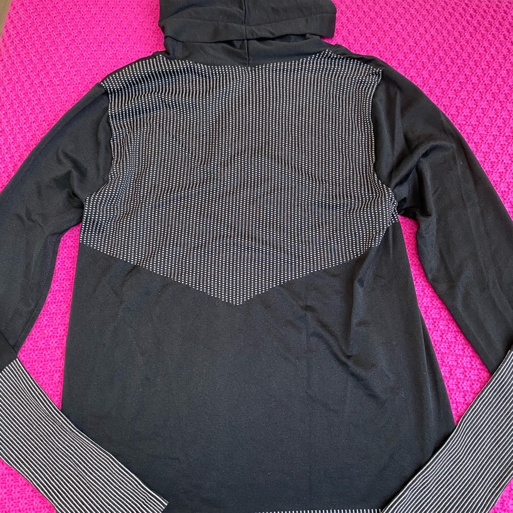 Workout long sleeve top